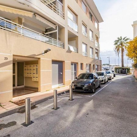 Port Azur Apartment Валорис Екстериор снимка