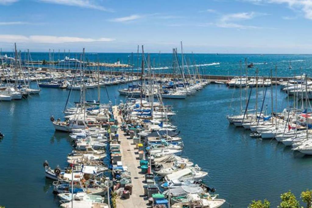 Port Azur Apartment Валорис Екстериор снимка