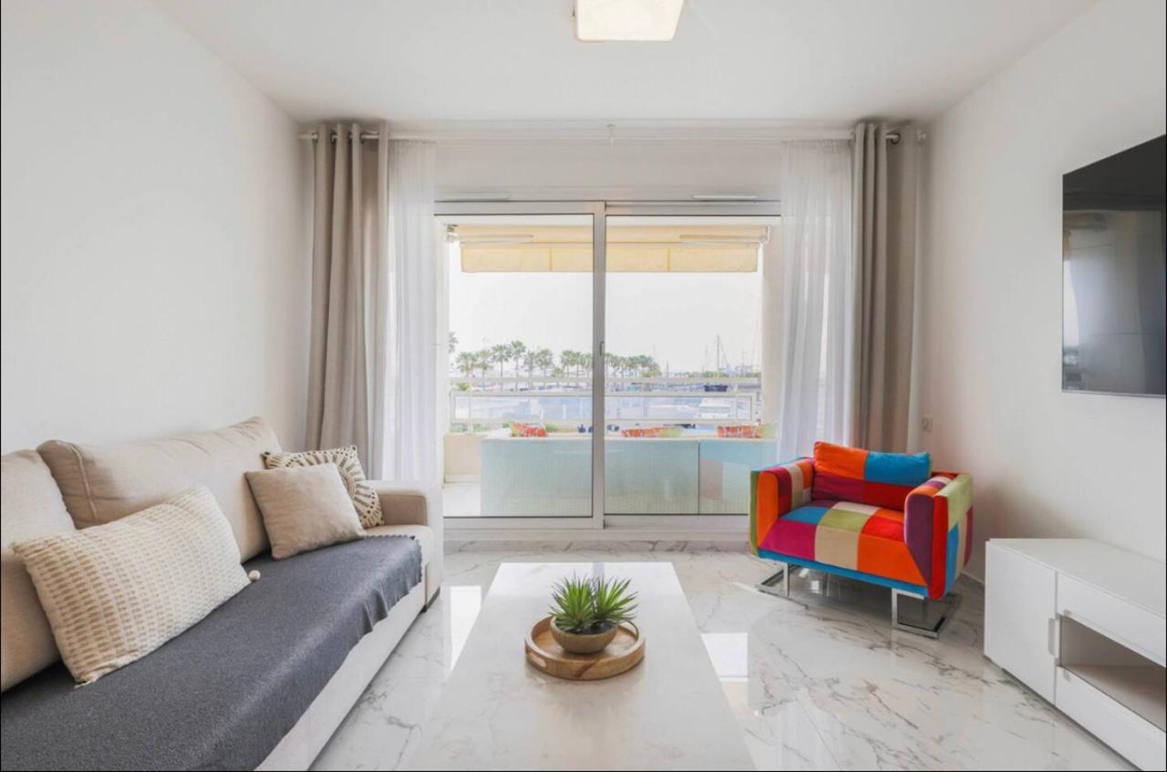 Port Azur Apartment Валорис Екстериор снимка