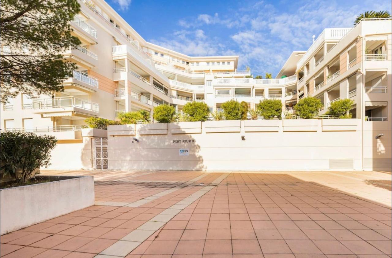 Port Azur Apartment Валорис Екстериор снимка