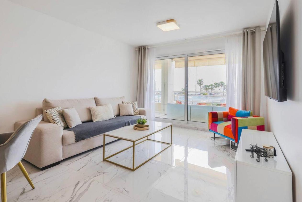 Port Azur Apartment Валорис Екстериор снимка