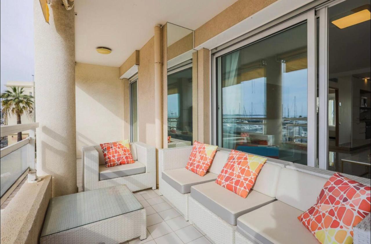 Port Azur Apartment Валорис Екстериор снимка