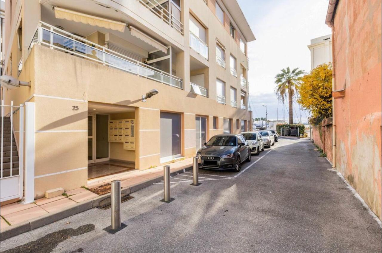 Port Azur Apartment Валорис Екстериор снимка